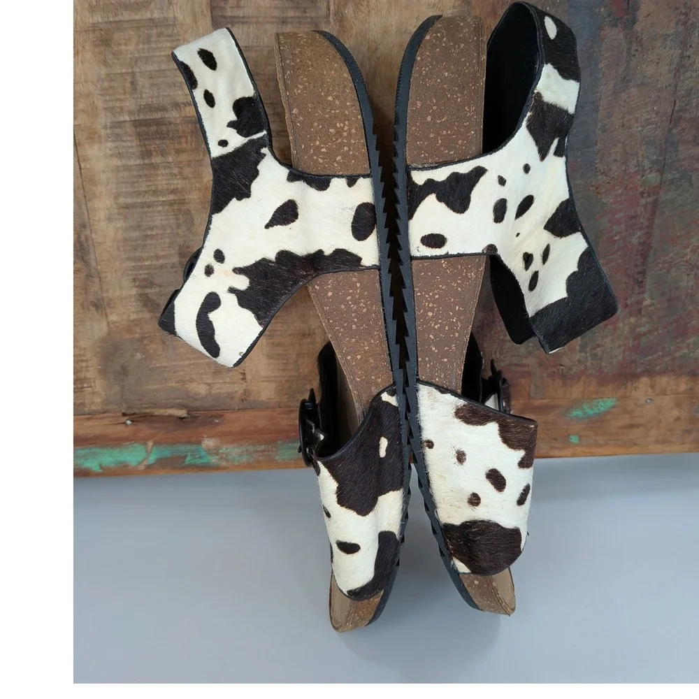 Boho Farm Hotter Tourist Cow Calf Hair Platform Wedge Buckles 8.5M Sandals